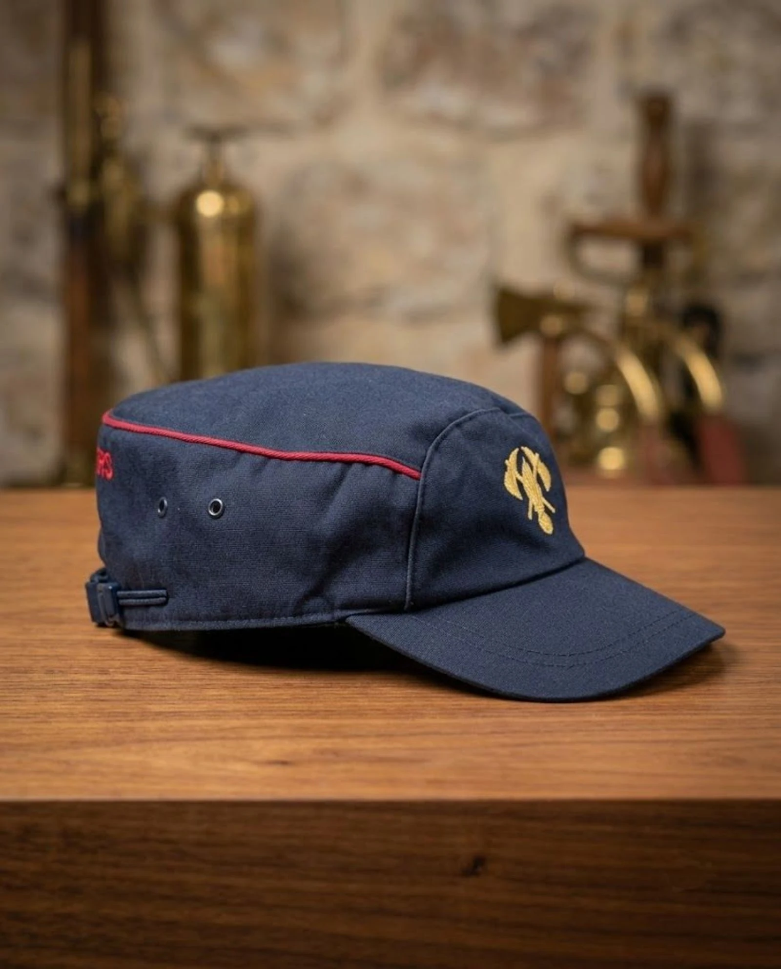 Geborduurde Vintage 5-Panel Pet – Marineblauw Paris 2011 – photo 4